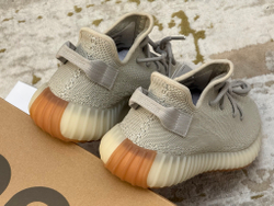 Yееzy Boost 350 v2 Sesame