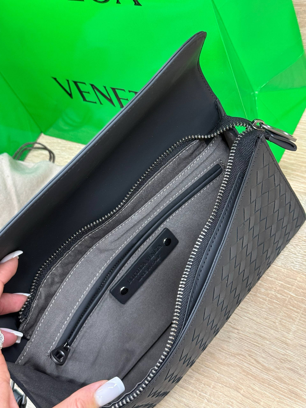 Клатч Bottega Veneta