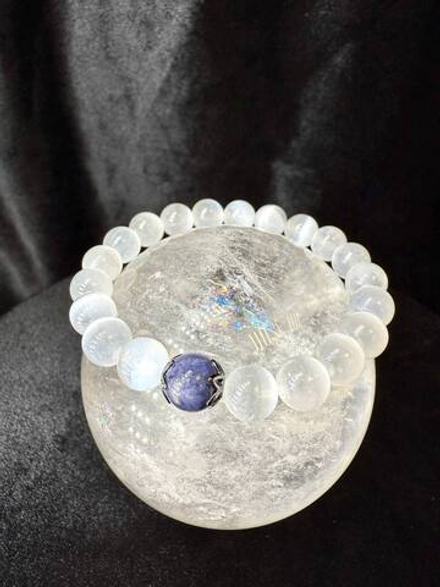 Браслет из Селенита с бусиной Танзанита