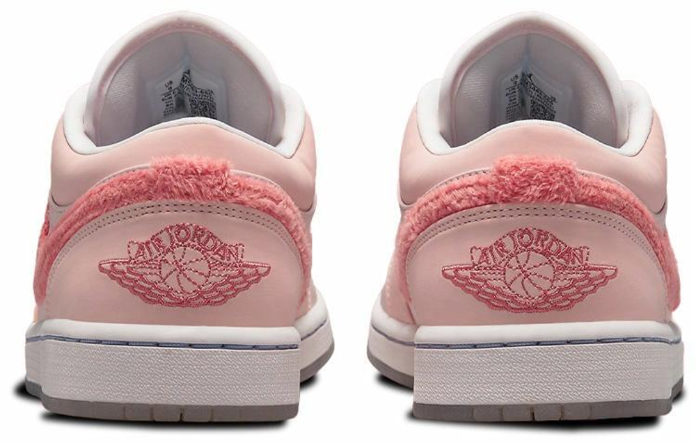 Кроссовки Jordan Air Jordan 1 Low Se "Mighty Swooshers" (Женская размерная сетка)