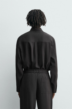 ZARА РУБАШКА СТРУЯЩЕГОСЯ ПОКРОЯ RELAXED FIT, ЧЕРНЫЙ