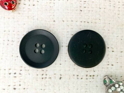 Пуговицы, d 2,5 см, 4 прокола, чёрный