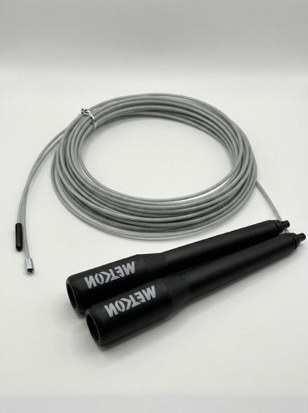 Скакалка METCON серая