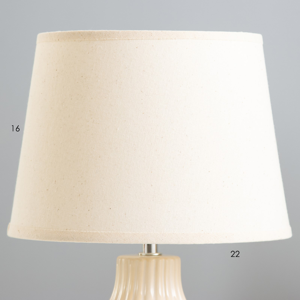 Настольная лампа "Глория" Е14 40Вт бежевый 23х23х34 см