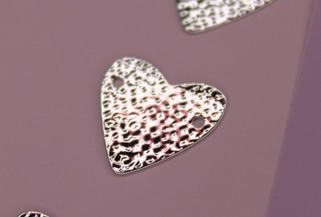 Коннектор сердце фактурное 15х16 мм