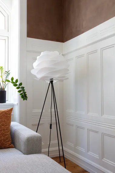 Штатив для плафонов Umage Tripod Floor, черный