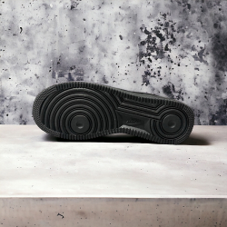 Nike Air Force 1 Low • Total Black