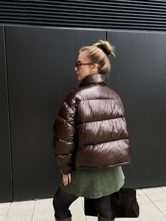 Пуховик Лак горький шоколад