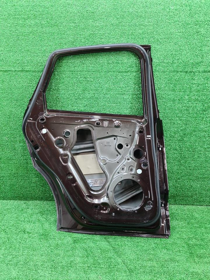 Дверь задняя левая Porsche Macan (2014-н.в.)