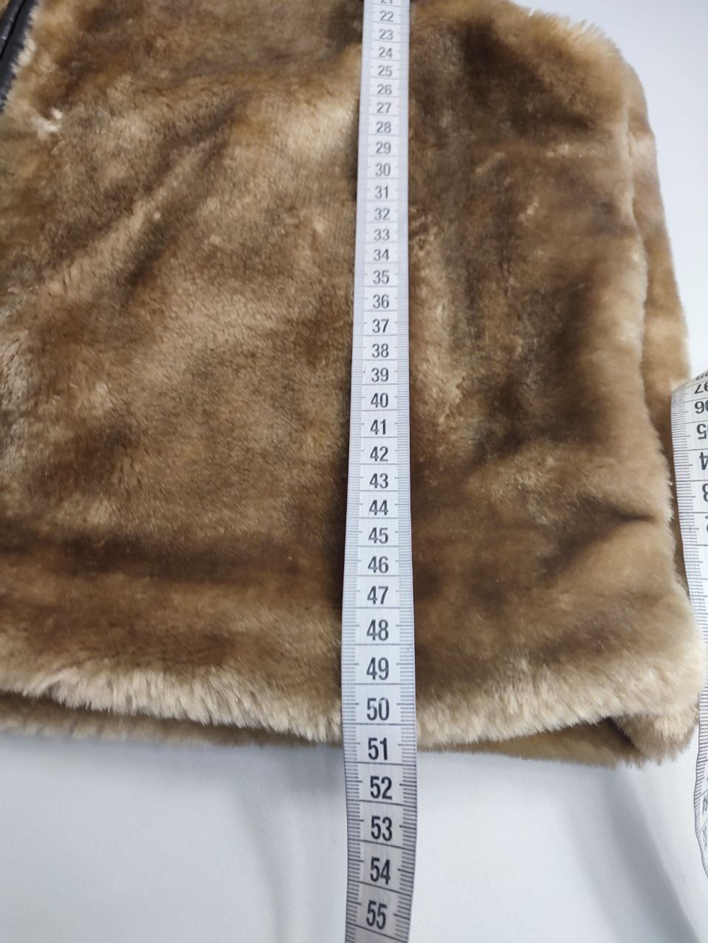 Жилетка Vue Sur Mer  пушистая 46 размер