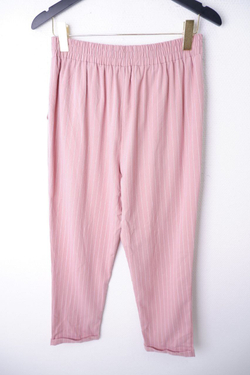 Костюм Stradivarius в полоску 48 размер