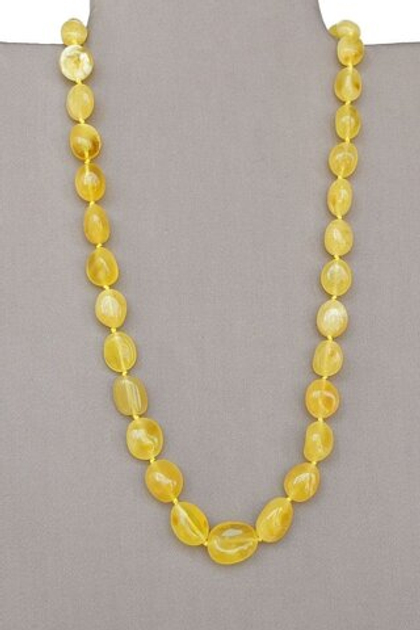 бусы из жёлтого янтаря