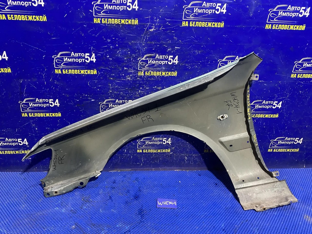 Крыло переднее правое NISSAN STAGEA 1996-1998