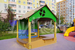 Песочница с навесом для детской площадки