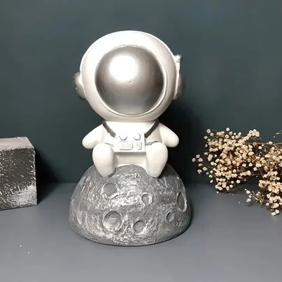 Копилка из гипса «Космонавт» 30см микс