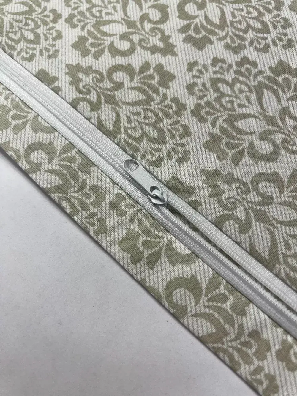 Наволочка комплект 2шт перкаль Сказка "Классика" 45х45 см на молнии