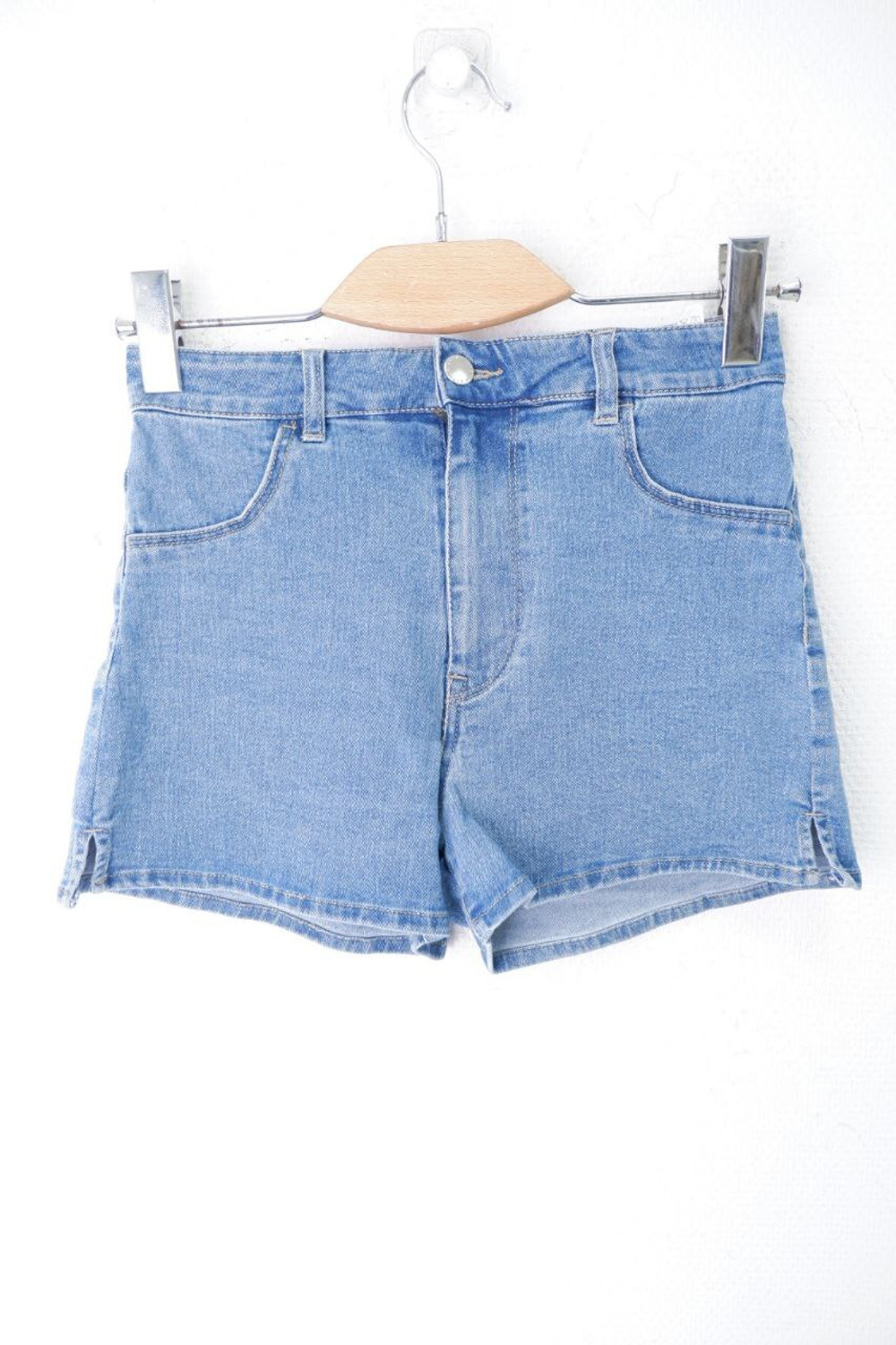 Шорты синие красивые 42 размер