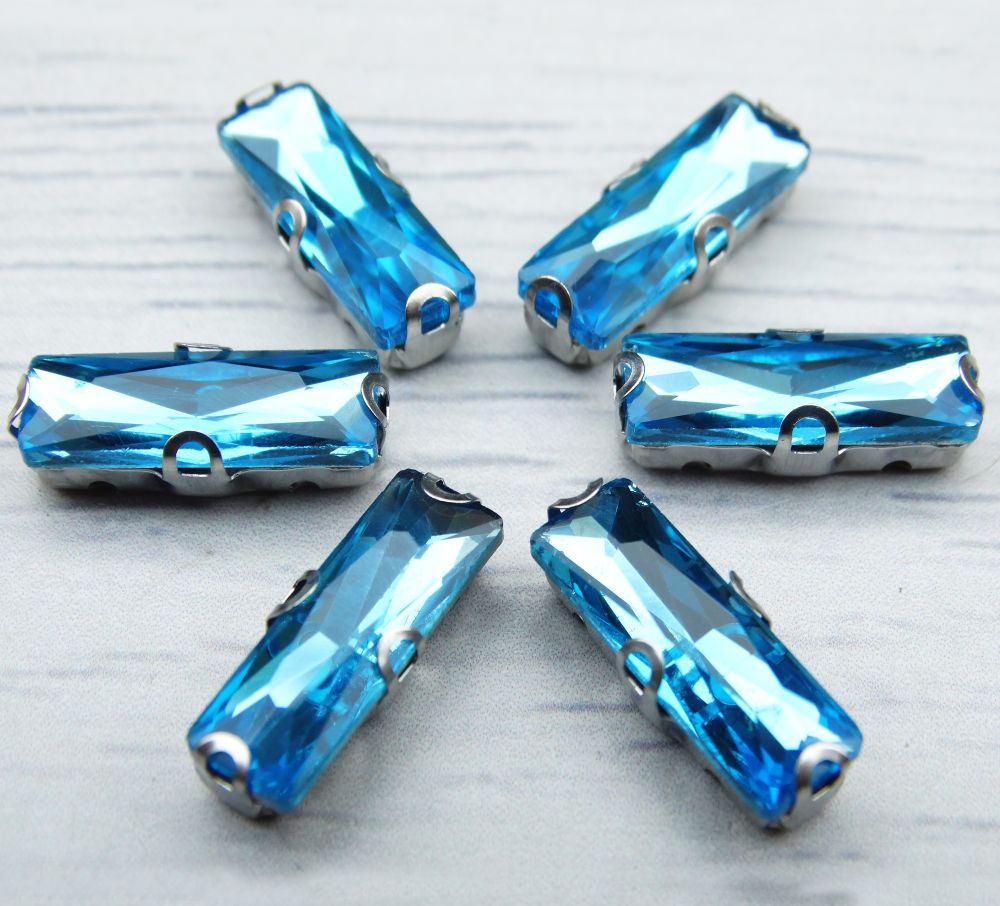 ДЦ006НН515 Хрустальные стразы прямоугольной формы в цапах, цвет: голубой, размер: 5х15 мм, 5 шт.