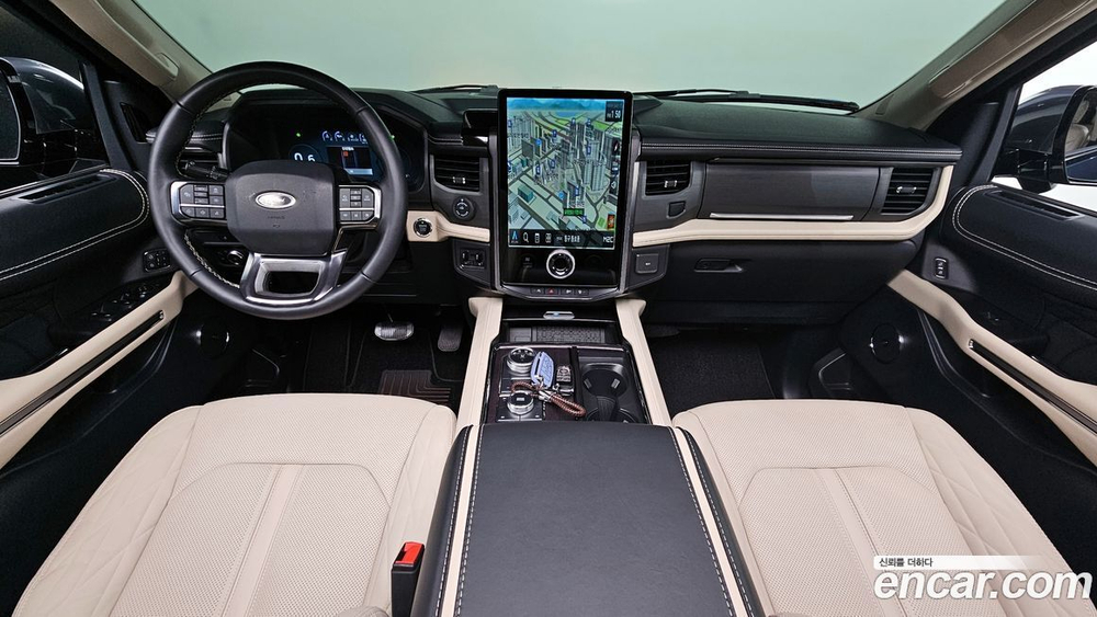 Ford Expedition Platinum 4WD (12.2022)