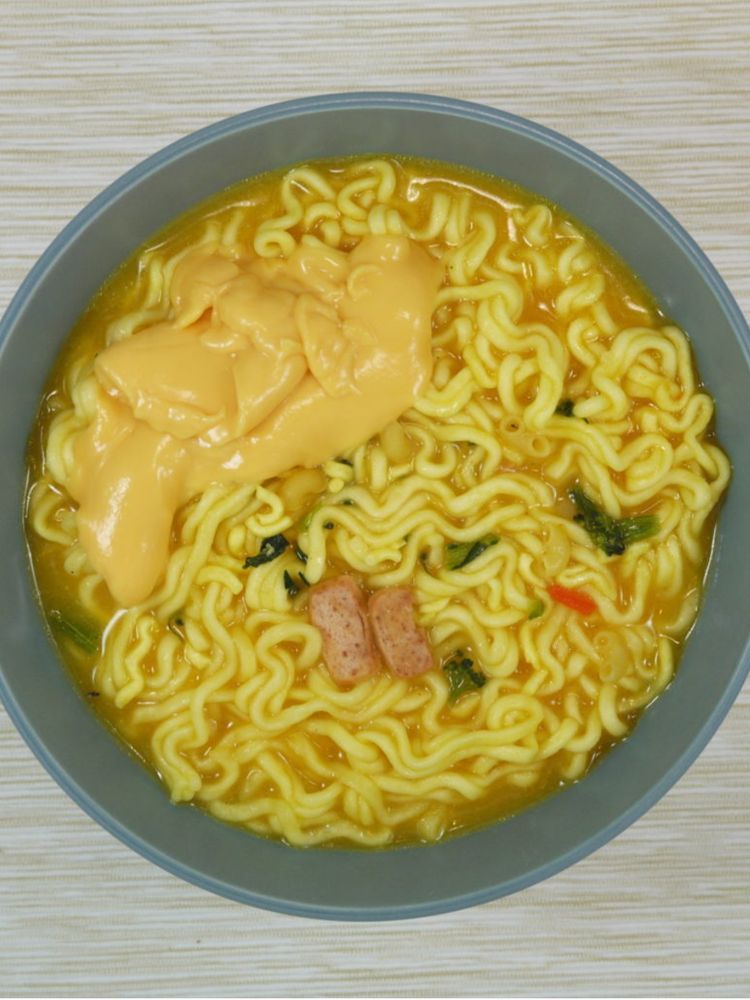 Лапша быстрого приготовления Ottogi Cheese Ramen 111 г, 5 шт