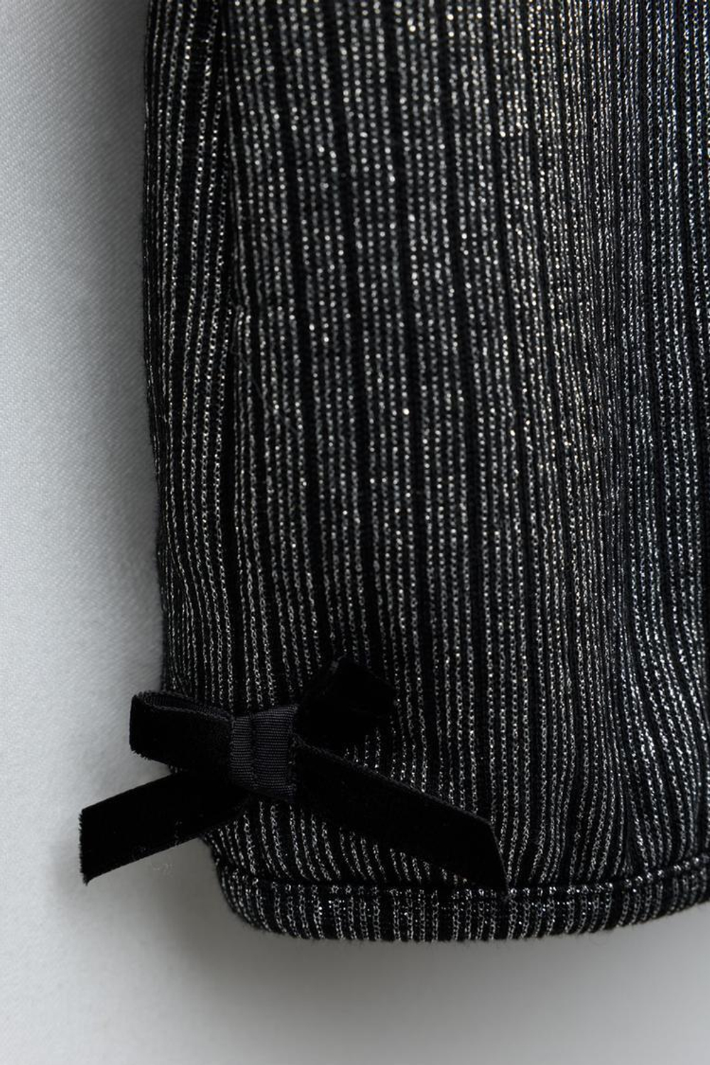 ZARA БЛЕСТЯЩАЯ ФУТБОЛКА В РУБЧИК, ЧЕРНЫЙ