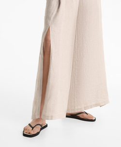 Oysho Брюки из 100%-го льна, песочный с меланжевым эффектом