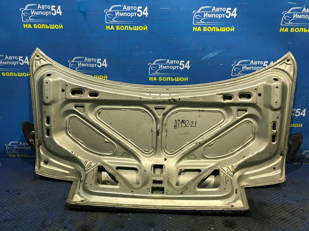 Крышка багажника TOYOTA CARINA 1994