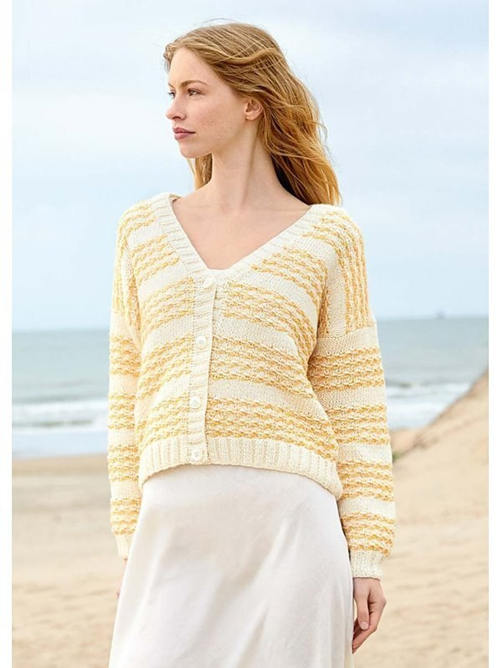 Жакет спицами со снятыми петлями "Bottoni"