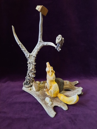 Композиция "Шутка юмора", рог лося, рог оленя, рог косули, бивень мамонта, кость мамонта