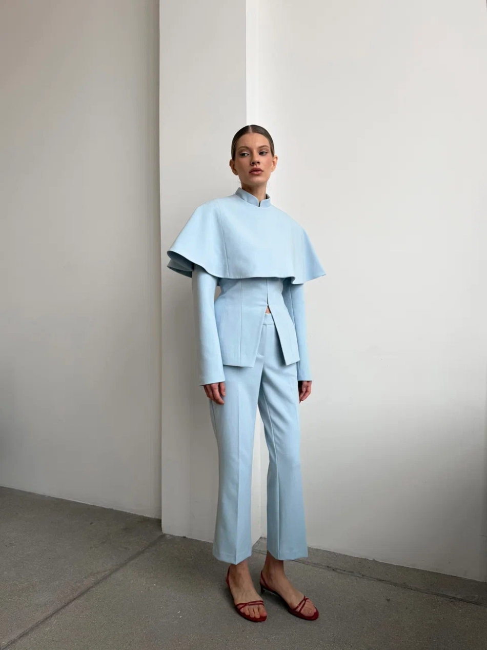 Брюки укороченные голубые