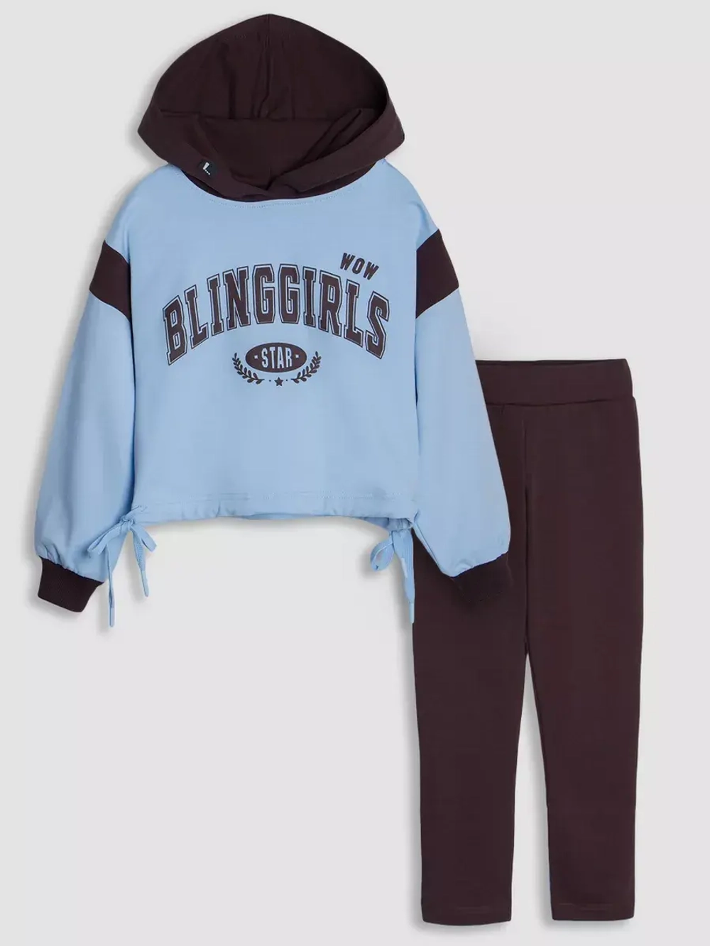 Спортивный костюм для девочки в садик