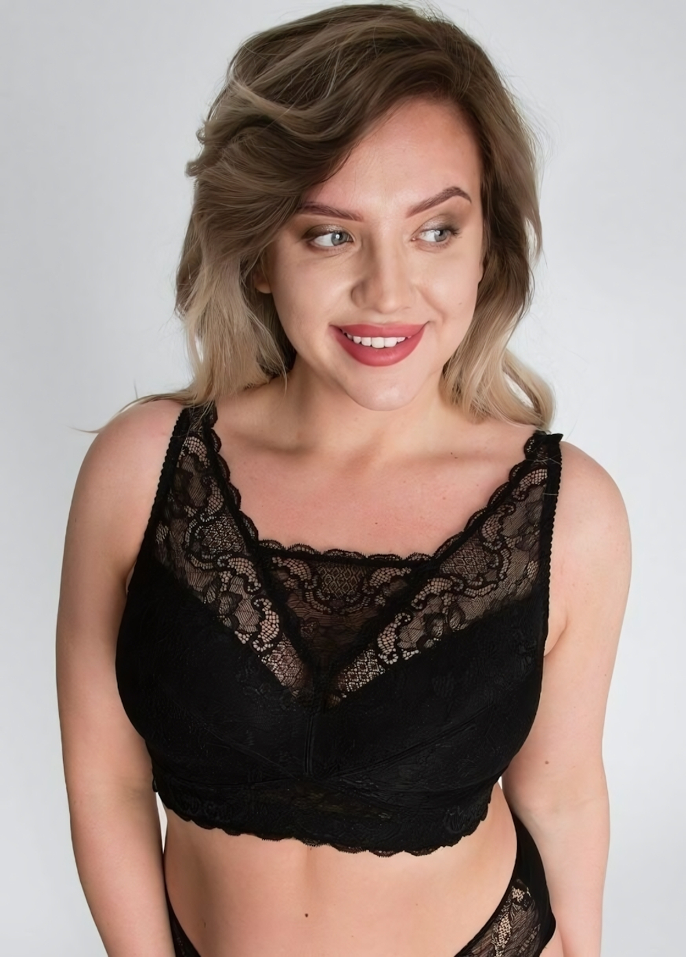 Кружевной бюстгальтер-топ с мягкими чашками (Размер: 70H) (Цвет: черный)