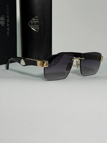 Солнцезащитные очки MAYBACH