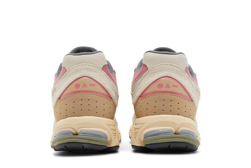 Кроссовки New Balance Nb 2002R