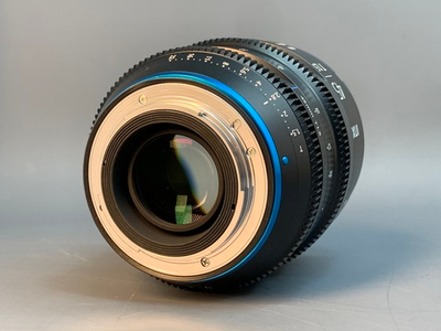 Irix 45 мм T1.5 для Canon EF