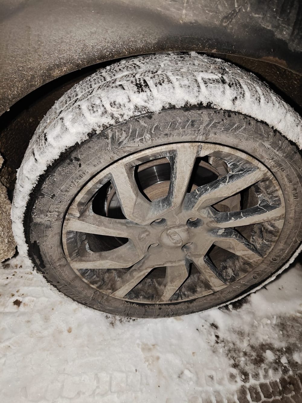 LADA GRANTA Drive Active Comfort 22 1.6 90hp 5MT