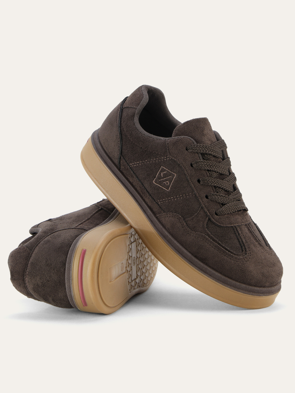 Кроссовки женские CK075-2R