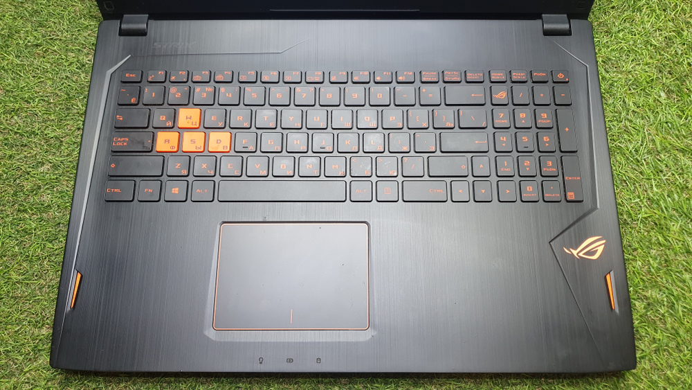 Ноутбук ASUS I7-6/16Gb/GTX 1070 8Gb/FHD/ROG Strix GL502V GL502VS-FY062T/Windows 10