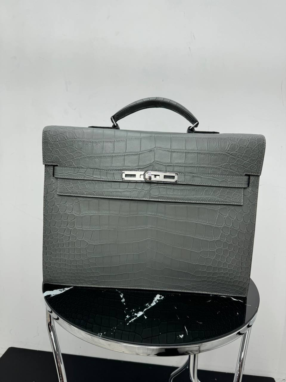 Портфель Hermes из кожи крокодила