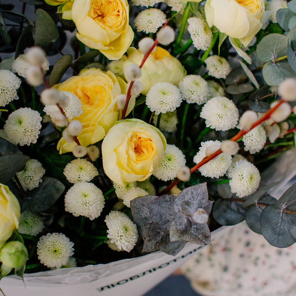 169. Светлый букет с вербой