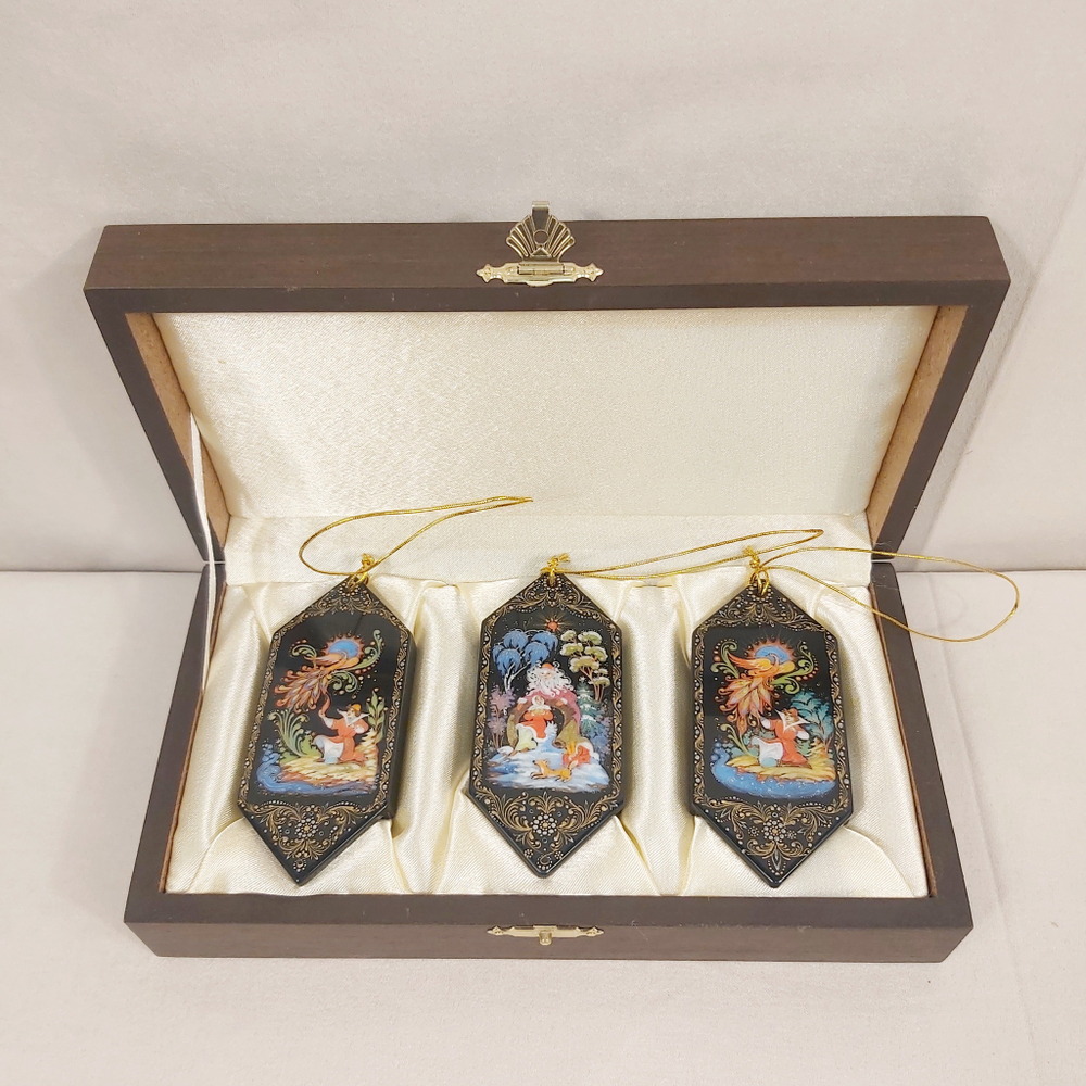 Набор ёлочных игрушек-конфет с ручной росписью Палех "Сказки" в футляре