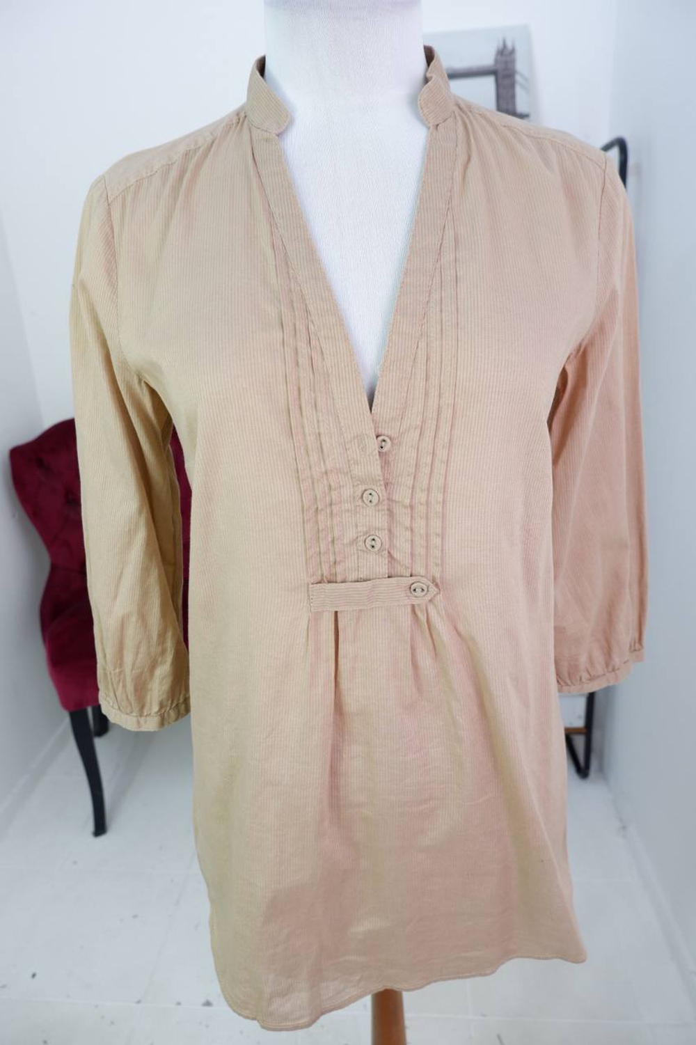 Блузка Esprit для городского стиля, маркировка 38, на 44 размер