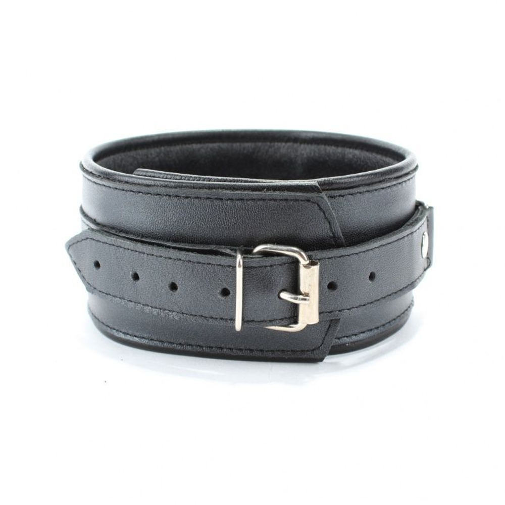 Черный ошейник из гладкой кожи (Цвет: черный)