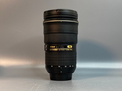 Nikon F 24-70mm f/2.8G ED AF-S Nikkor