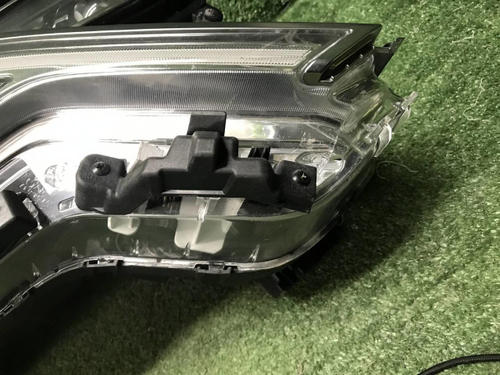 Фара правая Kia Carnival 4 (2020-2023) LED