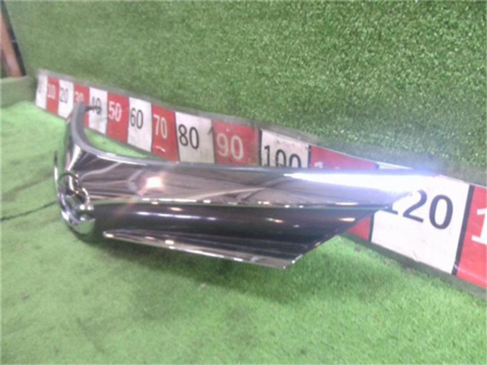 решетка радиатора Toyota Corolla Axio NZE161 165
