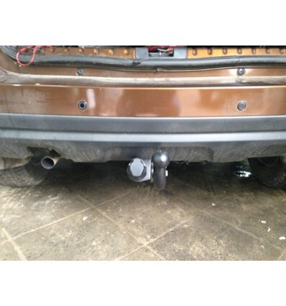 Фаркоп Трейлер 9041.01 на Renault Duster 2010г.-(паспорт и сертификат в комплекте)(без электрики)