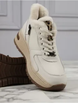 Кроссовки зимние