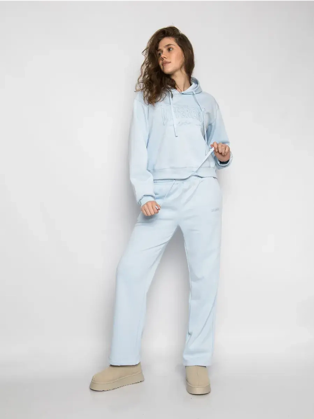 Спортивный костюм утепленный