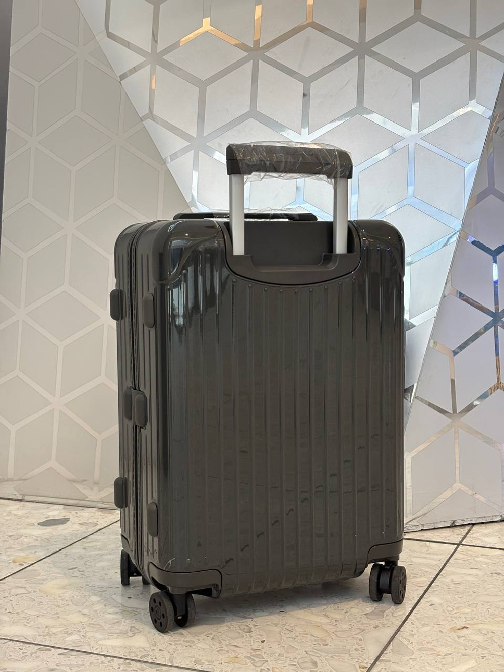 Чемодан Rimowa